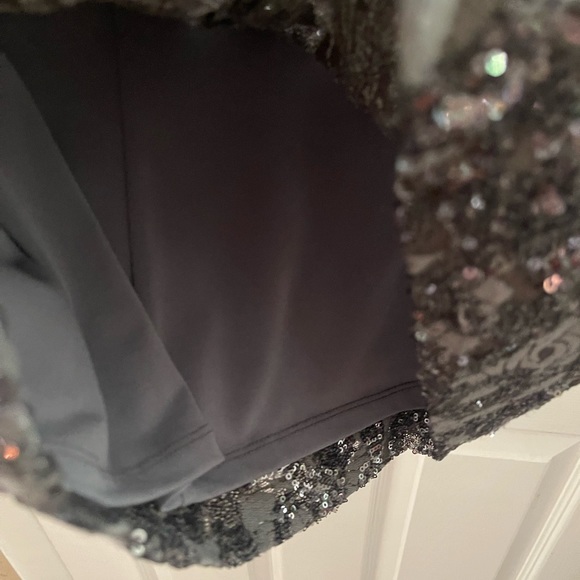 A woman’s Ralph Lauren evening size 8 dazzle them - Picture 11 of 13